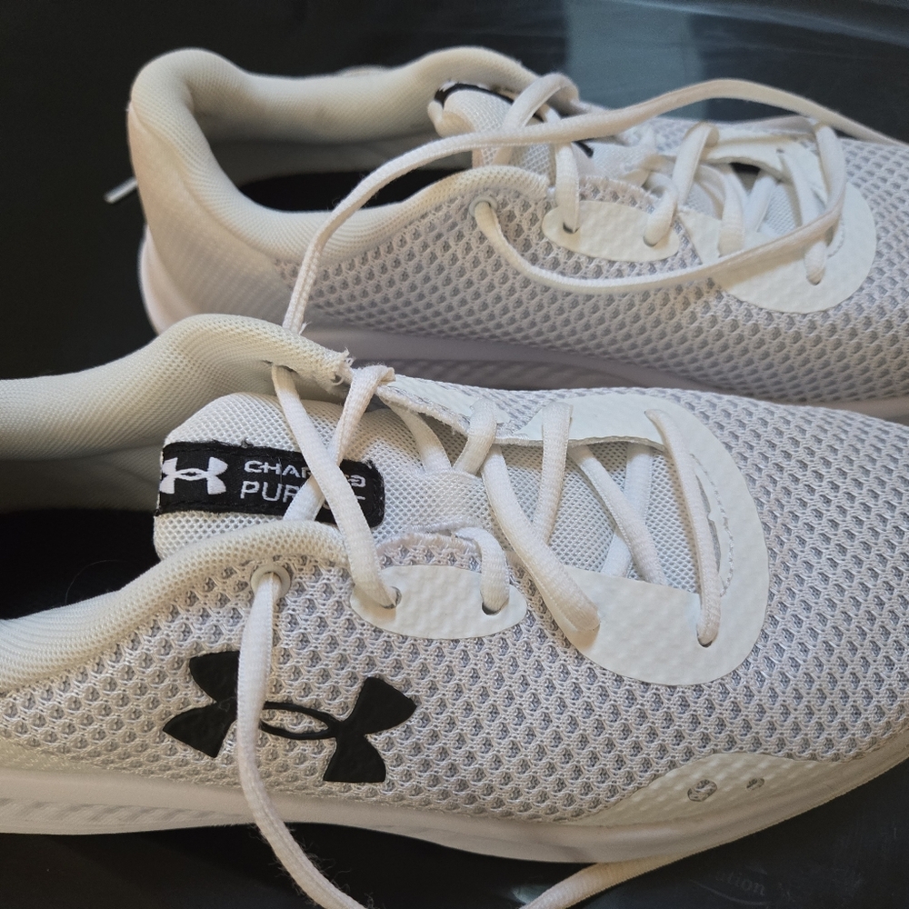 Under Armour Off-White Sneakers - Picture 2 of 5